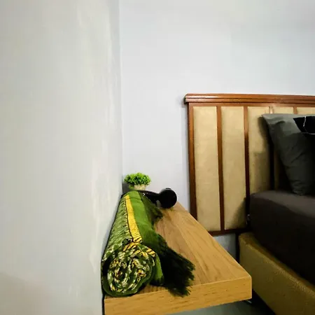 Izdisa Muslim Homestay For Muslim Groundfloor Pool View Port Dickson Exterior photo