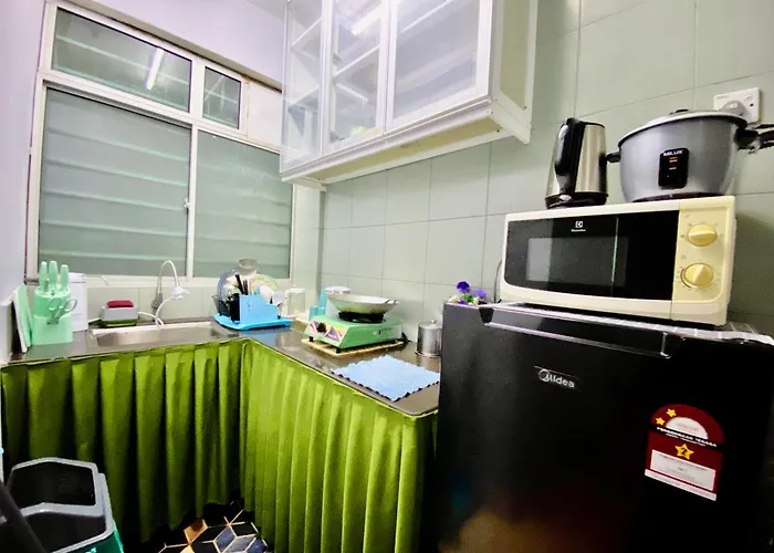 Izdisa Muslim Homestay For Muslim Groundfloor Pool View