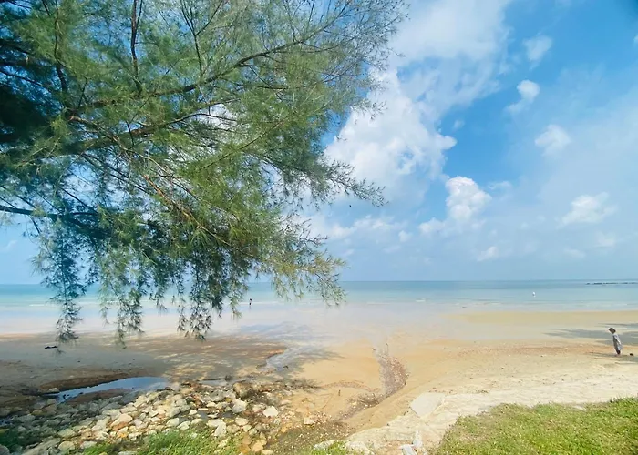 Izdisa Muslim Homestay For Muslim Groundfloor Pool View