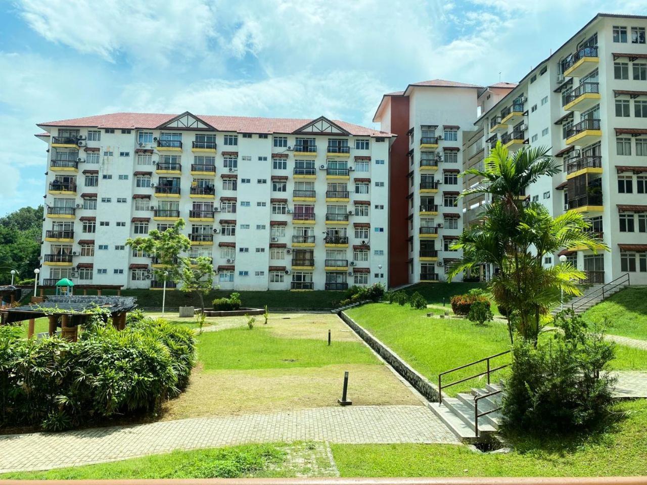 Izdisa Muslim For Muslim Groundfloor Pool View *